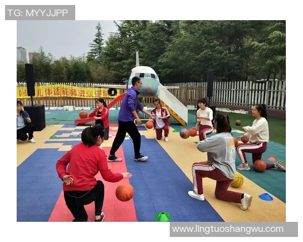 篮球新手必看:轻松掌握基础技巧与训练方法的全面指南 篮球新手必看:轻松掌握基础技巧与训练方法的全面指南