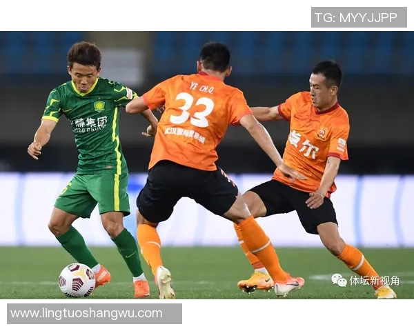 武汉篮球队在亚运会积分榜上以60分稳居第一名引发关注 武汉篮球队在亚运会积分榜上以60分稳居第一名引发关注